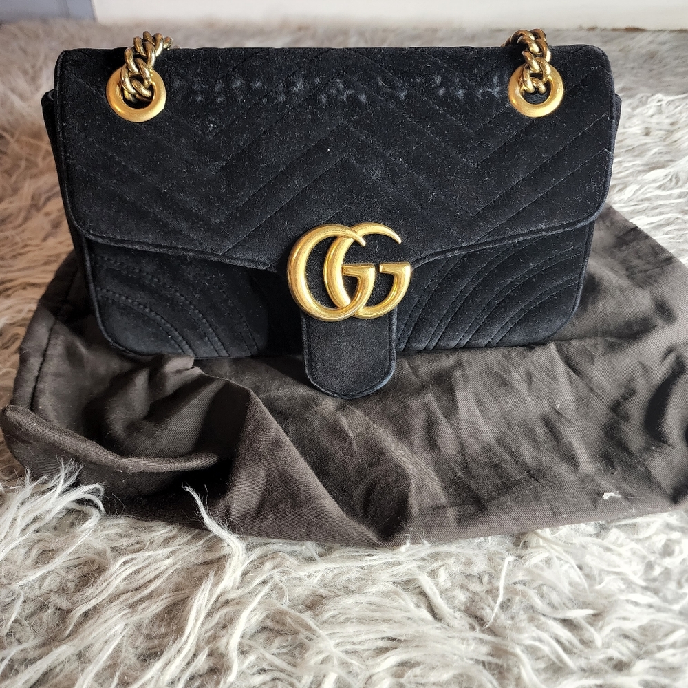 Gucci Black GG Marmont Flap Matelasse Velvet Shoulder Bag